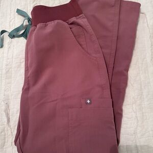 Figs women’s high waisted straight leg pants